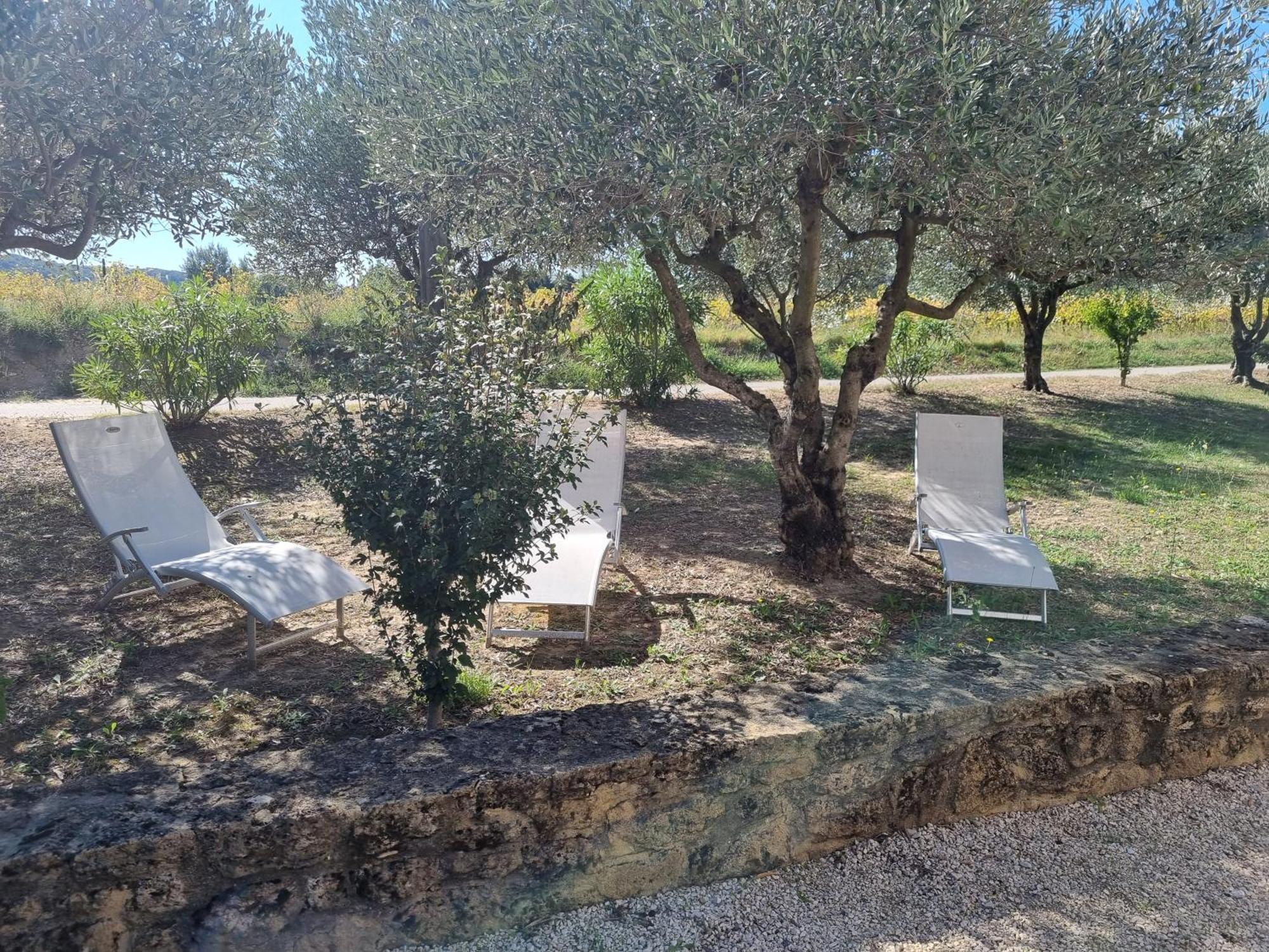La Fanette Hotel Montbrison-sur-Lez Luaran gambar